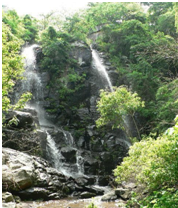 waterfall at tepalo